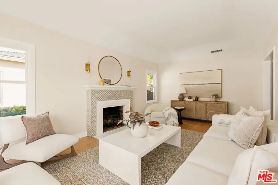 8116 Truxton Avenue, Los Angeles, CA 90045 - #3