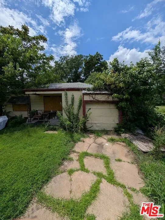 1231 Mathewson Ave, Wichita, 67214