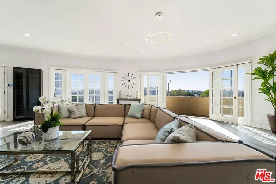 1278 S Camden Drive #202, Los Angeles, CA 90035 - #2