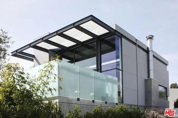 12315 Gorham Avenue, Los Angeles, CA 90049