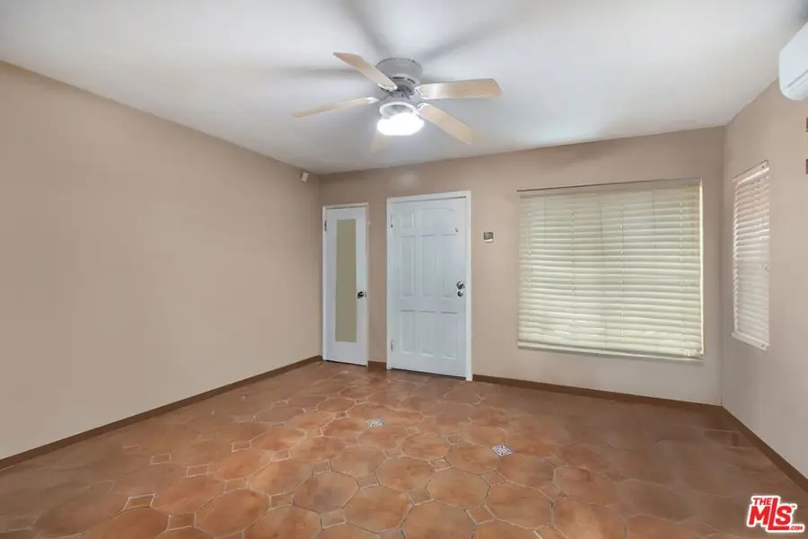 4713 Clinton Street, Los Angeles, CA 90004 - #2