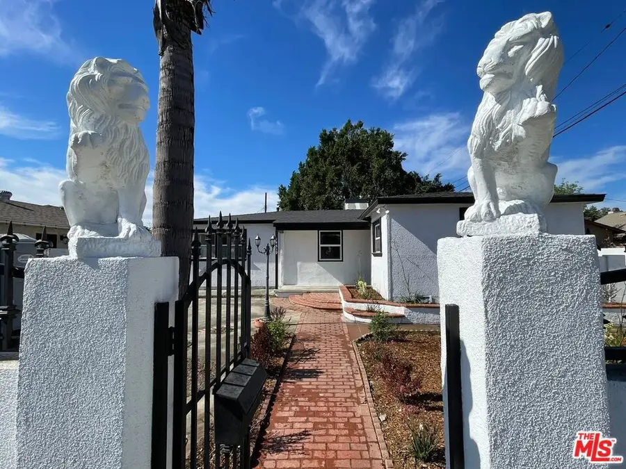 14519 Fox Street, San Fernando, CA 91345 - #3