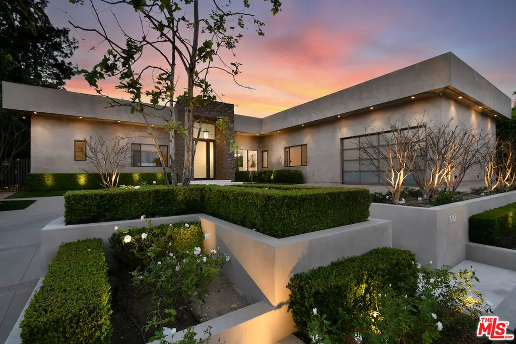 16167 Royal Oak Road, Encino, CA 91436 - #1