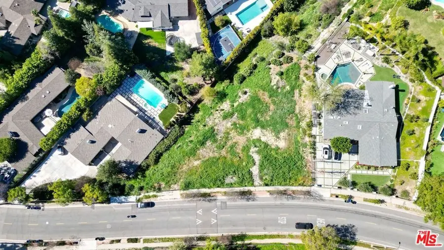 20331 Wells Drive, Woodland Hills, CA 91364 - #3