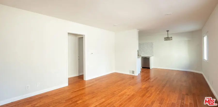 1323 S Ridgeley Drive, Los Angeles, CA 90019 - #2