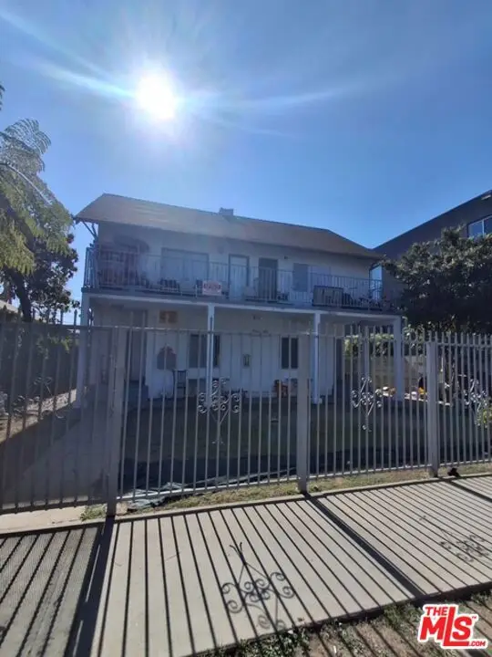 5736 Camerford Avenue, Los Angeles, CA 90038