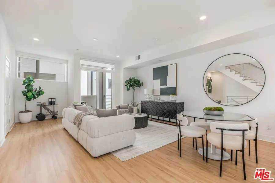 3306 Aria Lane, Los Angeles, CA 90034 - #2