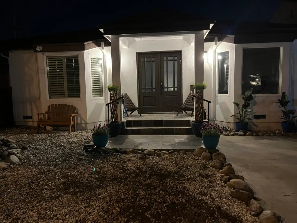 15147 Otsego Street, Sherman Oaks, CA 91403 - #1
