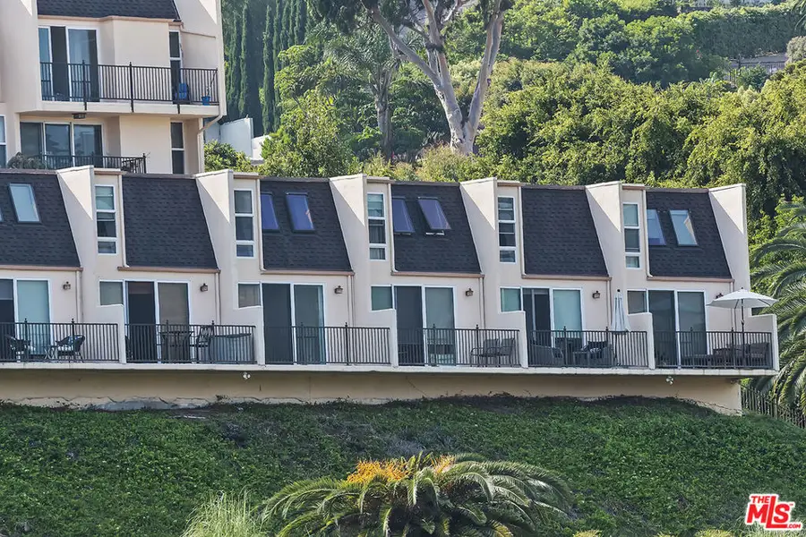 23901 Civic Center Way #122, Malibu, CA 90265 - #3