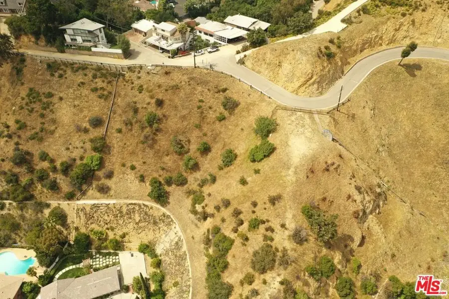 2381 Sunset Plaza Drive, Los Angeles, CA 90069 - #2