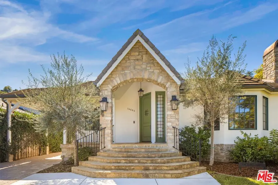 14664 Valley Vista Boulevard, Sherman Oaks, CA 91403 - #3