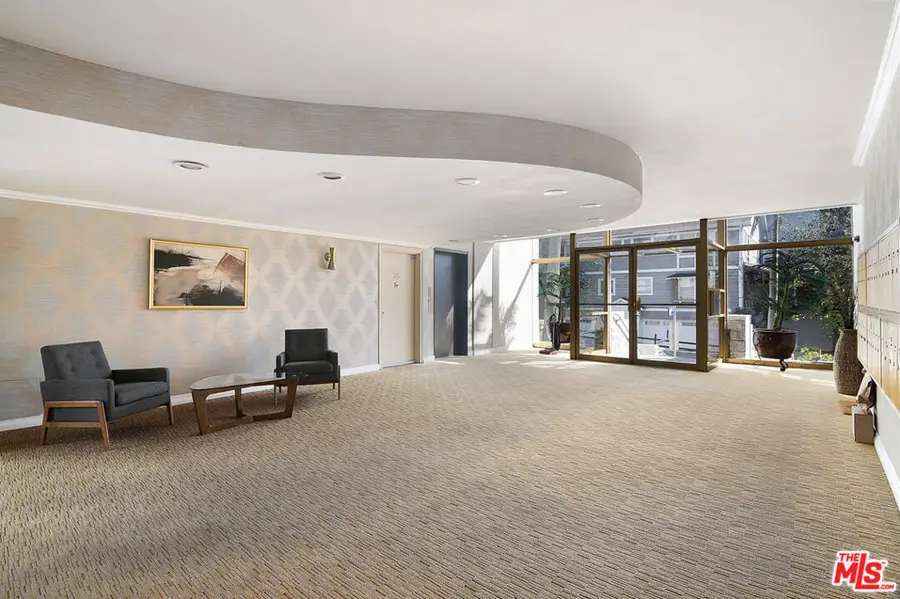 4445 Cartwright Avenue #116, Toluca Lake, CA 91602 - #3