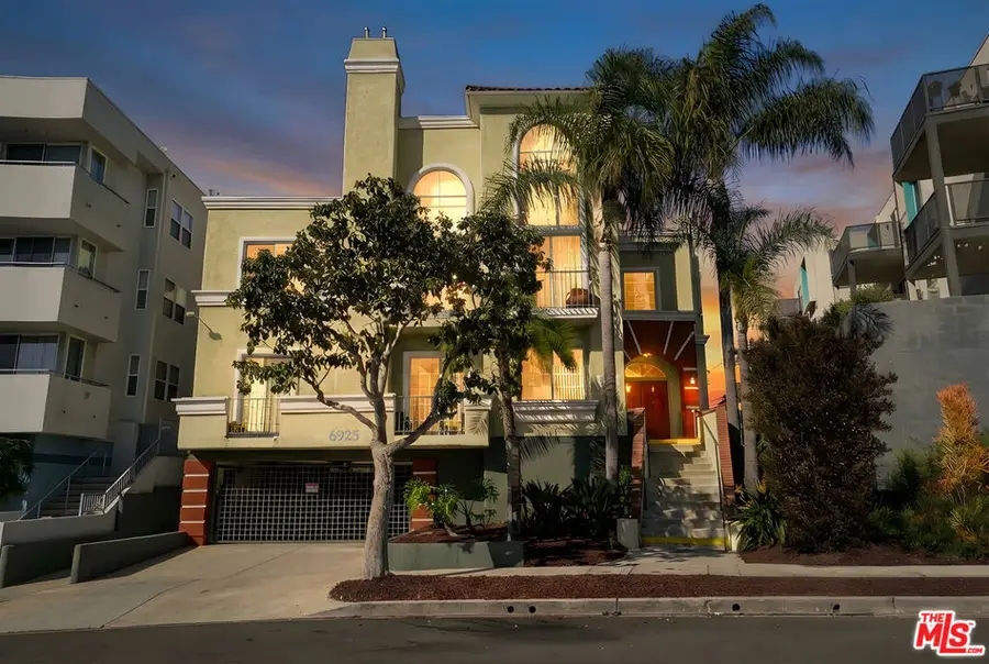 6925 Kittyhawk Avenue, Los Angeles, CA 90045 - #2