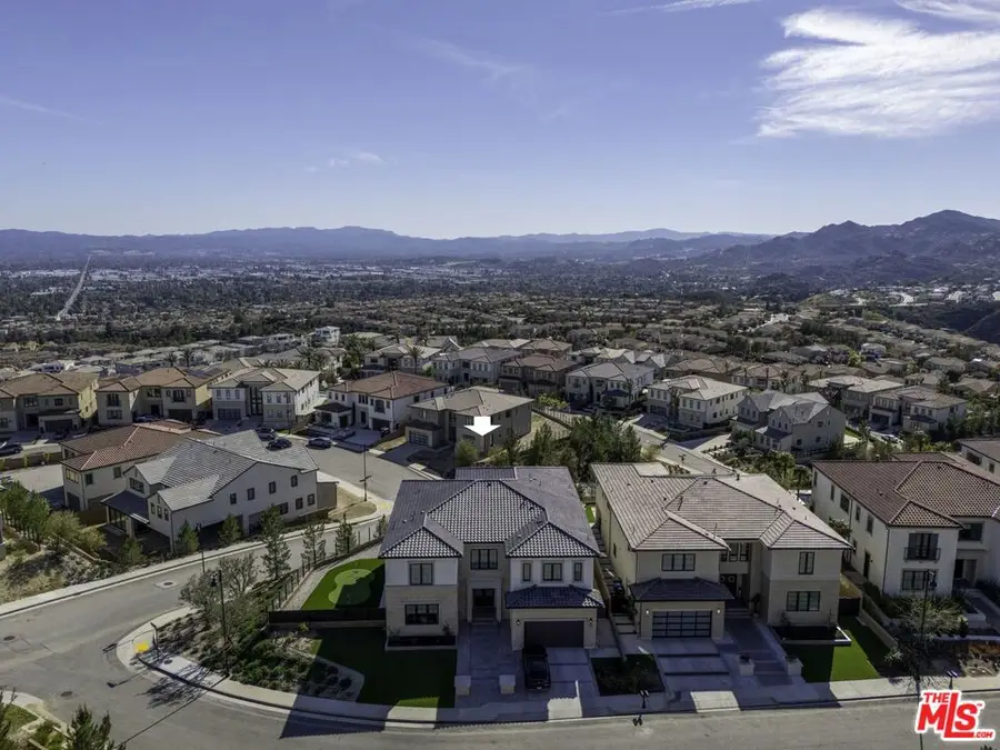 11800 W Tudor Court, Porter Ranch, CA 91326 - #3