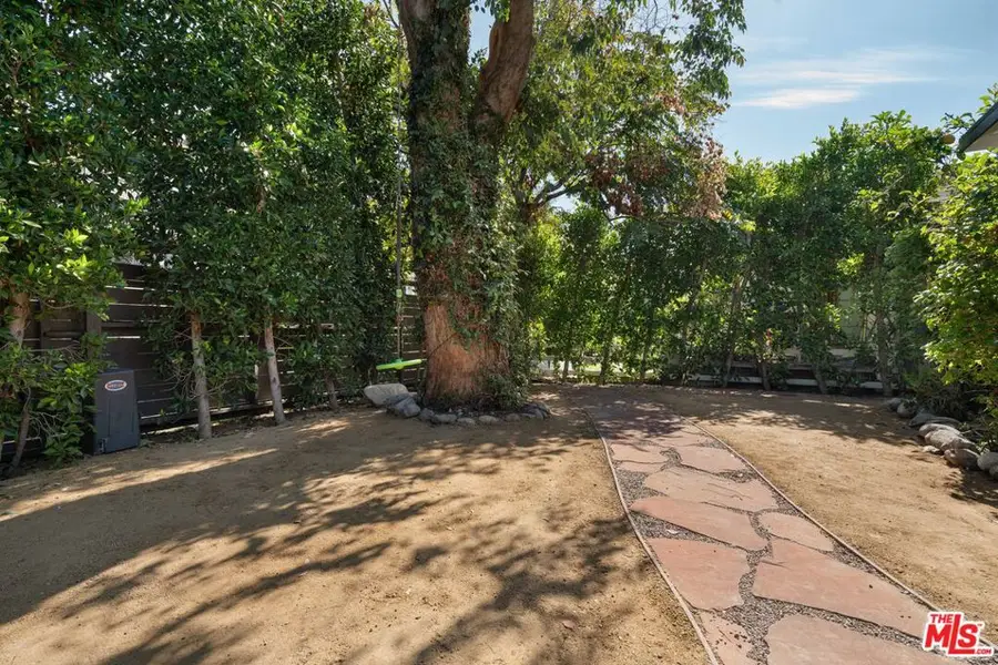 3917 Beethoven Street, Los Angeles, CA 90066 - #2