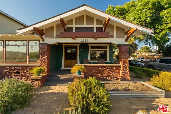 2337 W 29th Place, Los Angeles, CA 90018