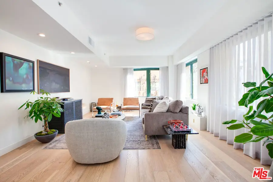 10520 Wilshire Boulevard #306, Los Angeles, CA 90024 - #2