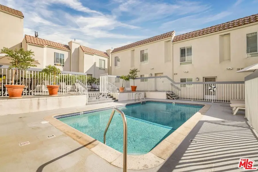4242 Stansbury Avenue #116, Sherman Oaks, CA 91423 - #2