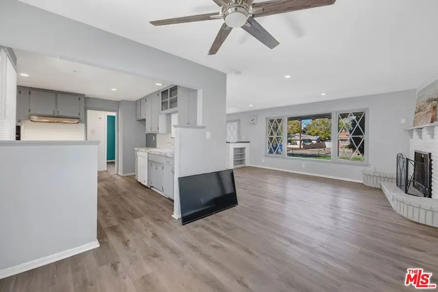 5122 W Avenue L10, Lancaster, CA 93536 - #3