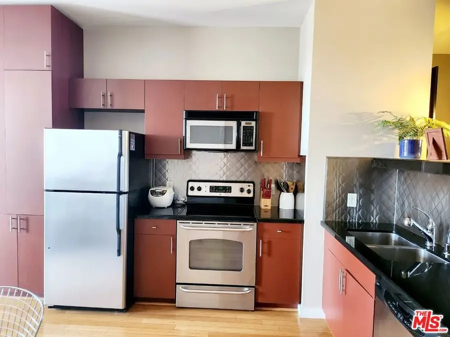 3810 Wilshire Boulevard #610, Los Angeles, CA 90010 - #3