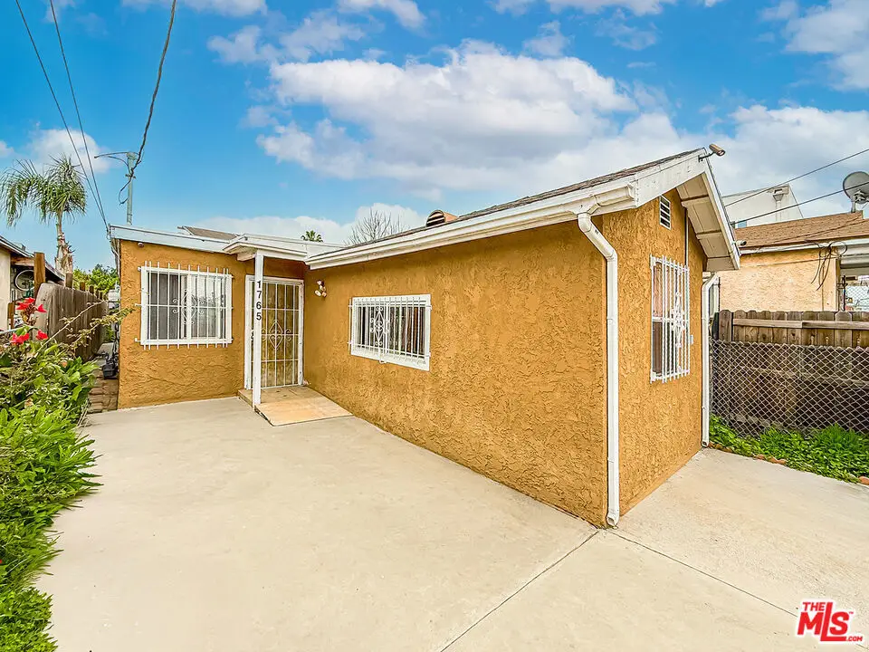1765 E 113th Street, Los Angeles, CA 90059 - #1