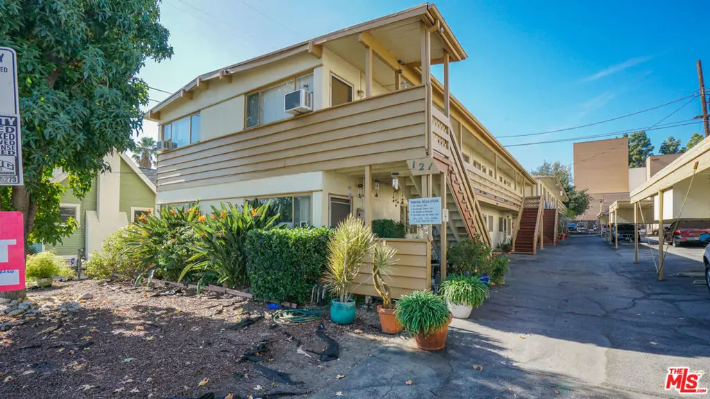 121 Maynard Street, Glendale, CA 91205 - #1