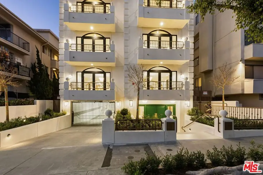 11923 Gorham Avenue #101, Los Angeles, CA 90049 - #2