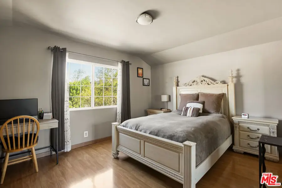 14552 Runnymede Street, Van Nuys, CA 91405 - #2