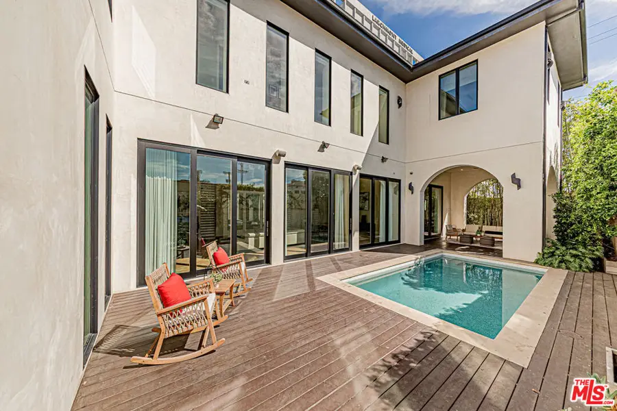 310 N Lucerne Boulevard, Los Angeles, CA 90004 - #2