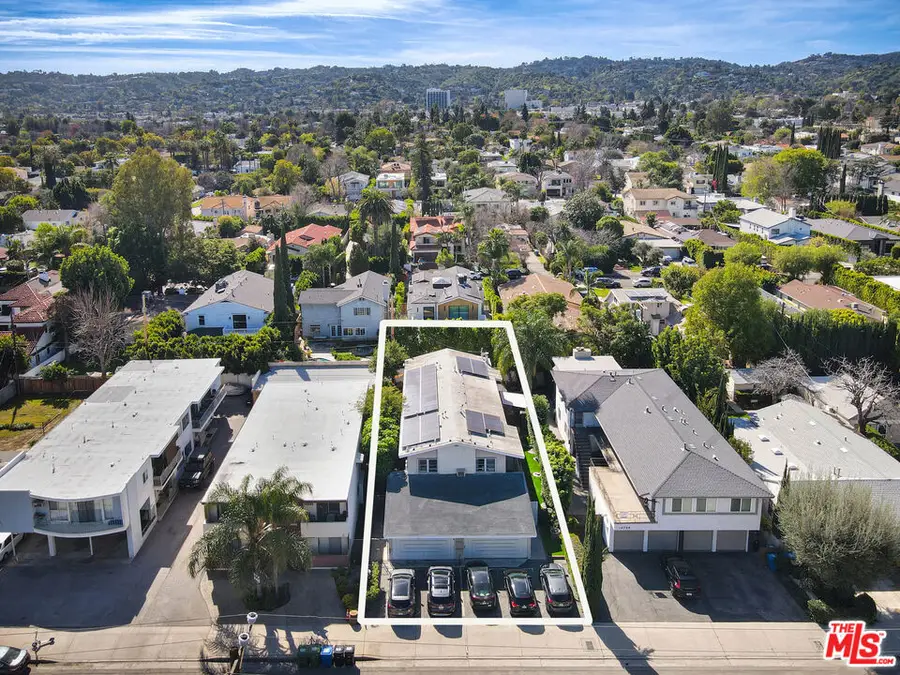 14722 Magnolia Boulevard, Sherman Oaks, CA 91403 - #3