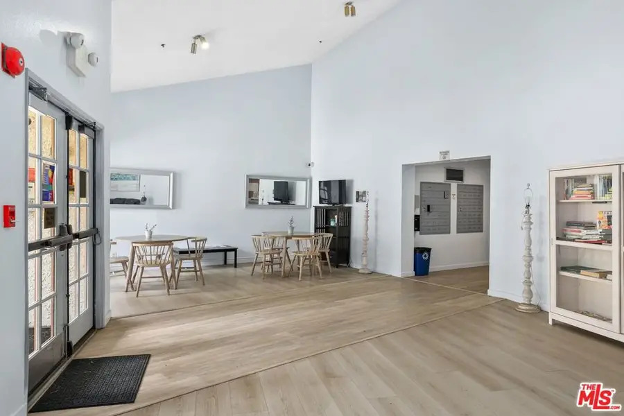 501 N Palisades Drive #103, Pacific Palisades, CA 90272 - #3