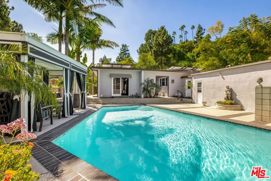 15514 High Knoll Road, Encino, CA 91436 - #3