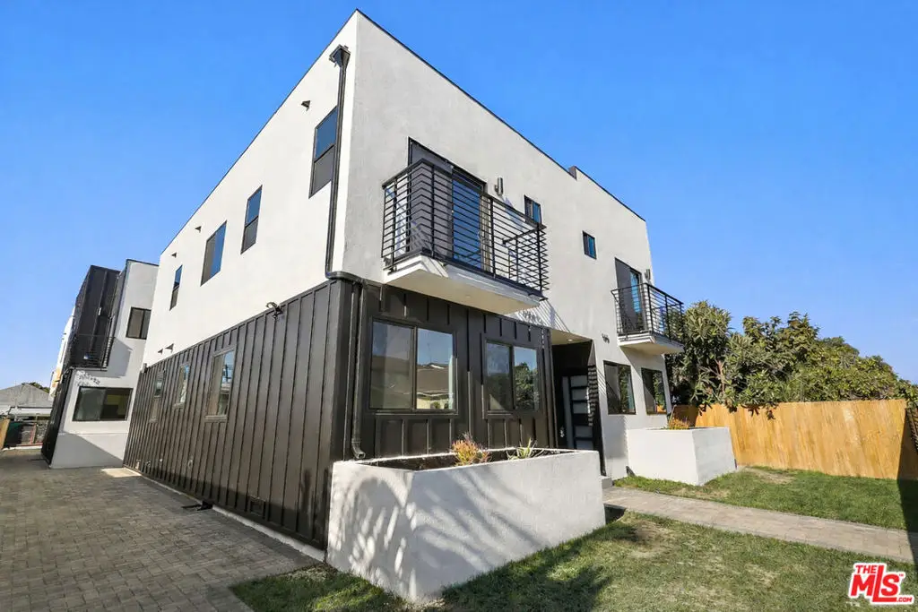 1731 S New Hampshire Avenue, Los Angeles, CA 90006 - #1