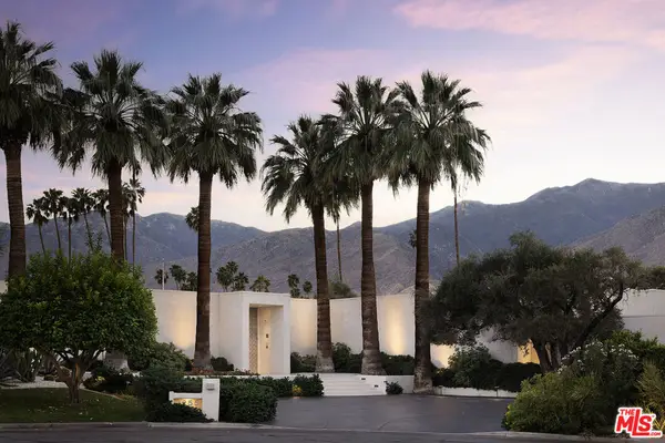 1255 E Via Estrella, Palm Springs, CA 92264