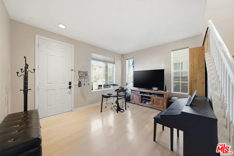 27940 Agapanthus Lane, Valencia, CA 91354 - #2