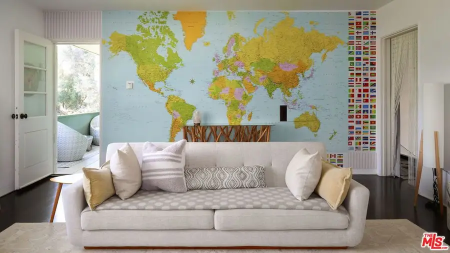 5587 Village, Los Angeles, CA 90016 - #3