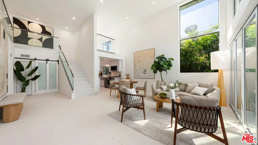 621 N Kings Road #2, West Hollywood, CA 90048 - #2