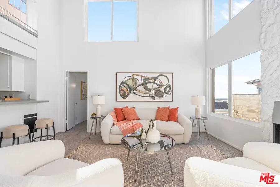 16 Quarterdeck Street #301, Marina Del Rey, CA 90292 - #2