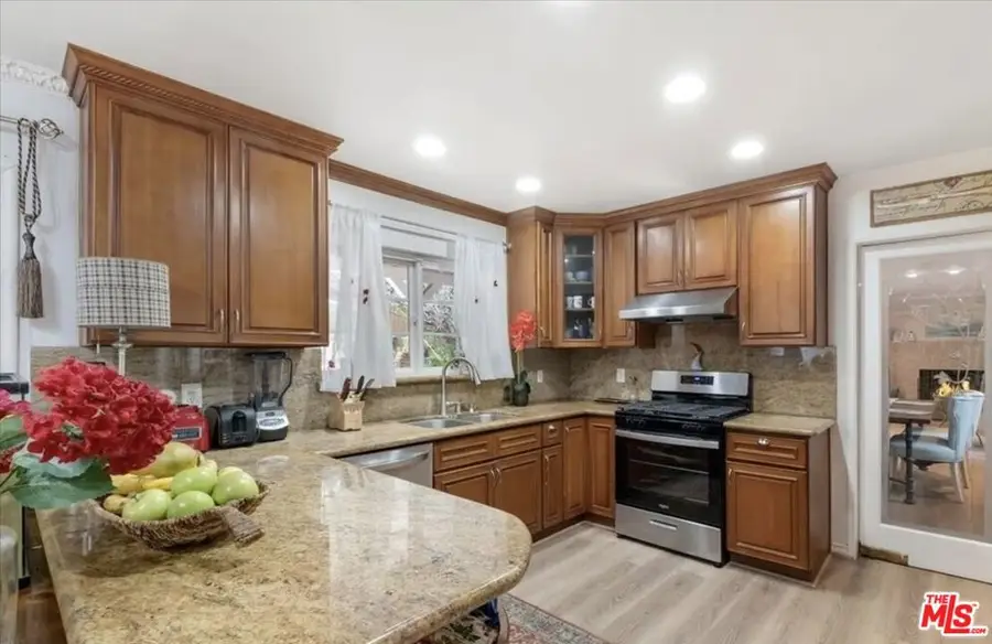 4635 Esparto Street, Woodland Hills, CA 91364 - #3