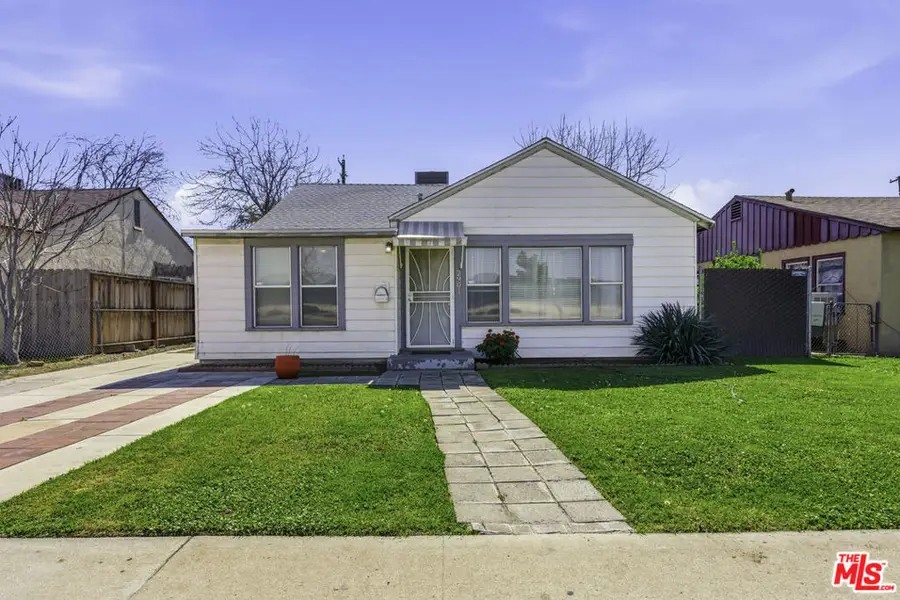 2901 California Avenue, Bakersfield, CA 93304 - #2