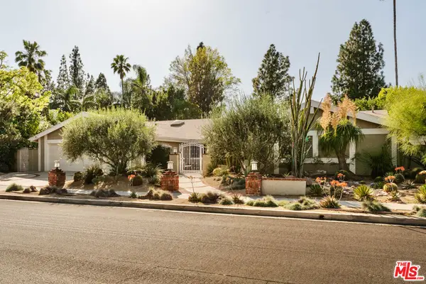 9747 Babbitt Avenue, Northridge, CA 91325