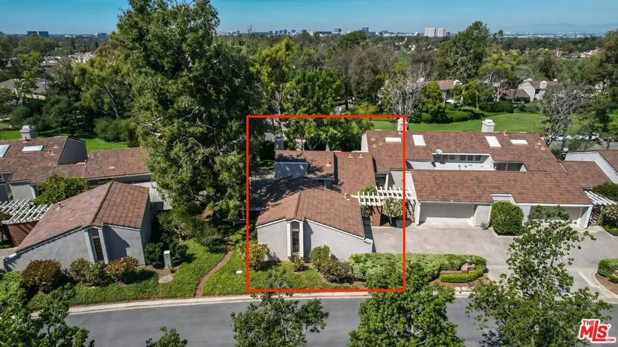 11 Rocky Knoll #12, Irvine, CA 92612 - #2