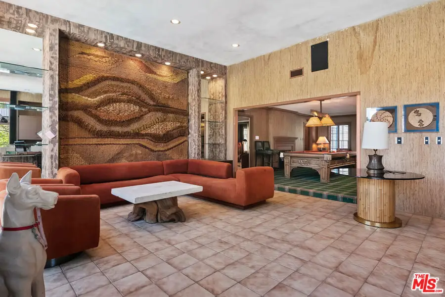 4740 Placidia Avenue, Toluca Lake, CA 91602 - #3