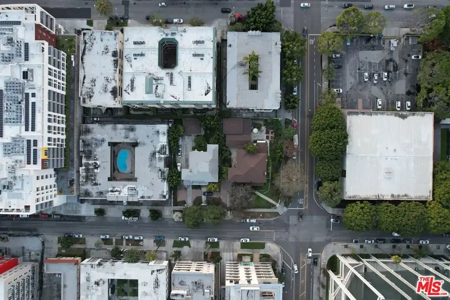 705 S Serrano Avenue, Los Angeles, CA 90005 - #3