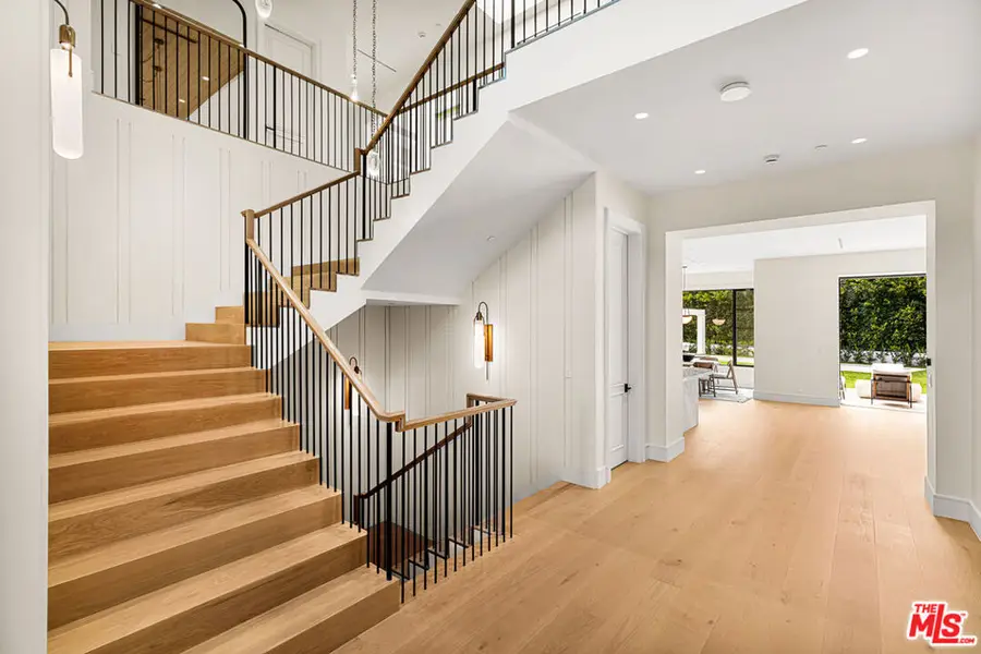 415 N Cliffwood Avenue, Los Angeles, CA 90049 - #3