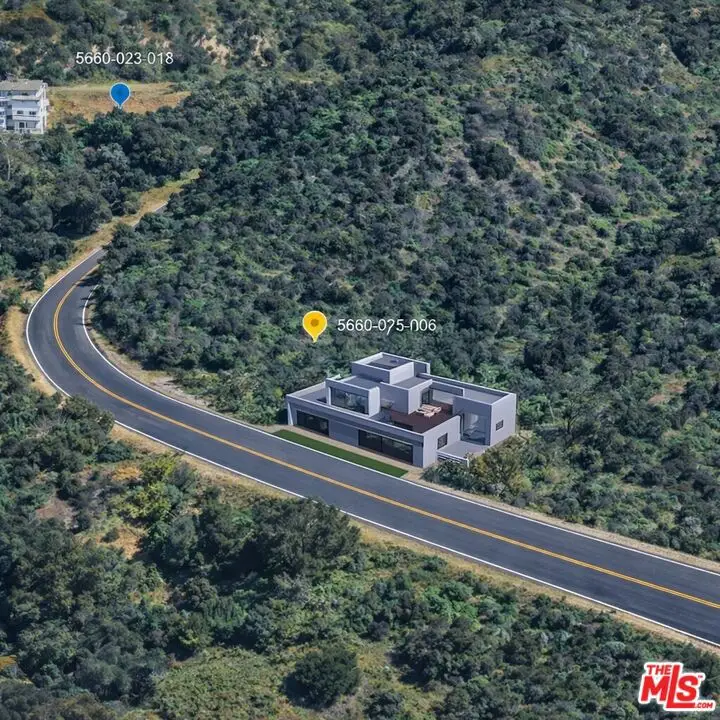 56606 Greenwich Rd, Glendale, CA 91206 - #1