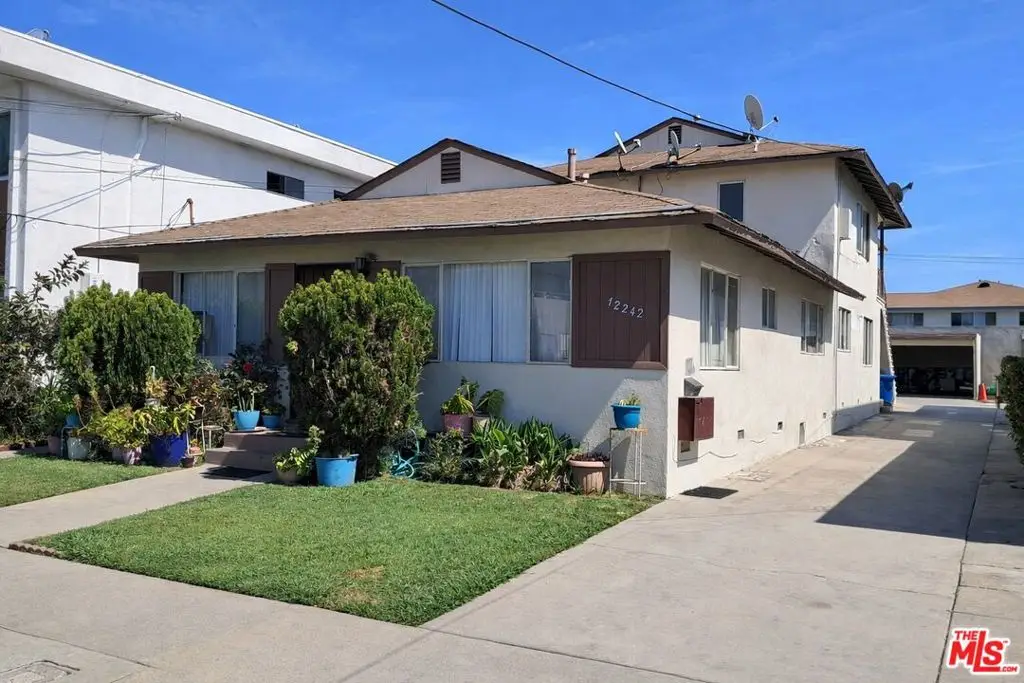 12242 Manor Drive, Hawthorne, CA 90250 - #1