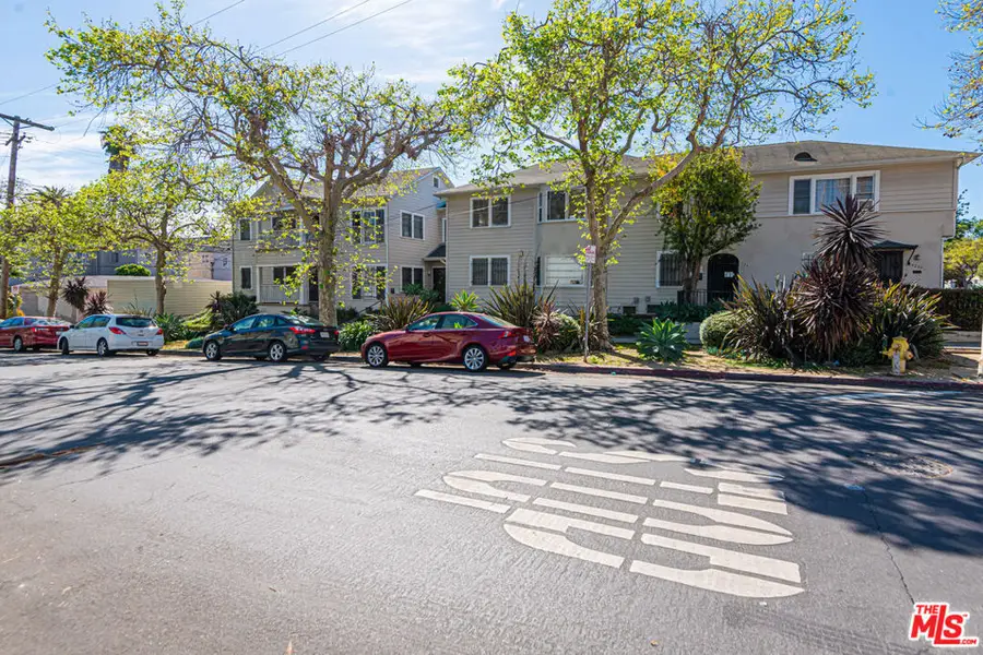 3220 W 2nd Street, Los Angeles, CA 90004 - #3