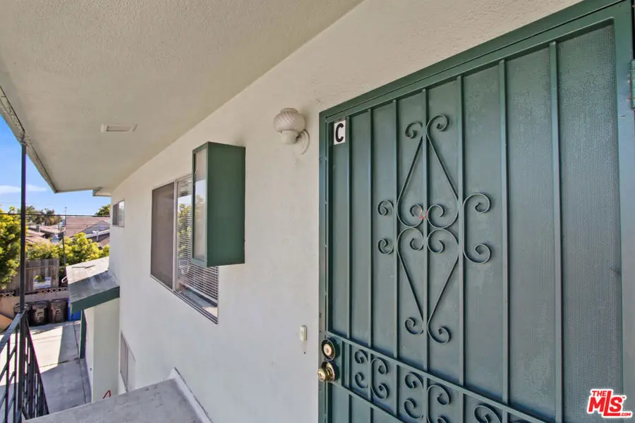 12240 Birch Avenue, Hawthorne, CA 90250 - #3