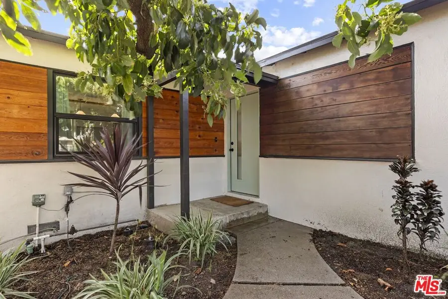 3152 Atwater Avenue, Los Angeles, CA 90039 - #3